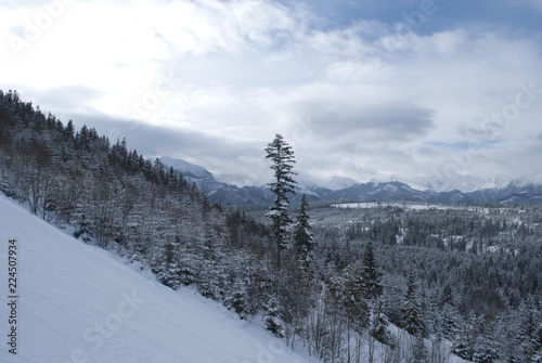 Ski lift snowboard skiing