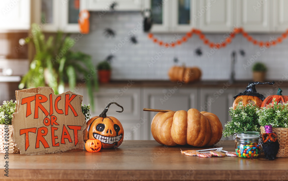 Obraz premium interior of home decorated for holiday of Halloween with pumpkins