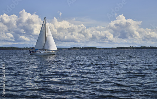Sailboat on lake Champlain 496 © Claude