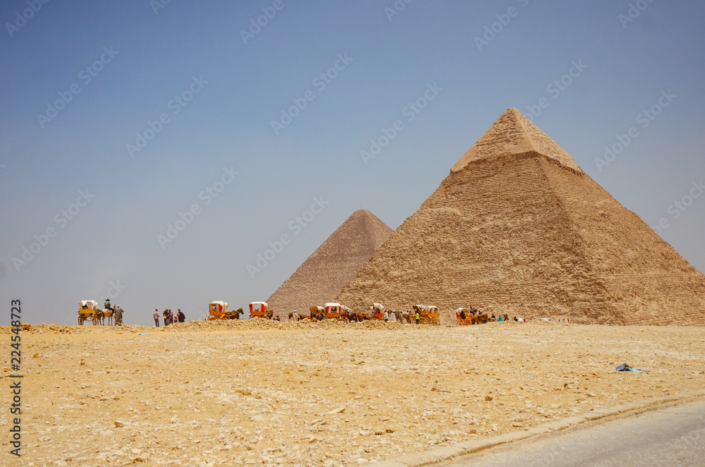 Pyramids of Giza, Cairo, Egypt Pyramids of Giza, Cairo, Egypt