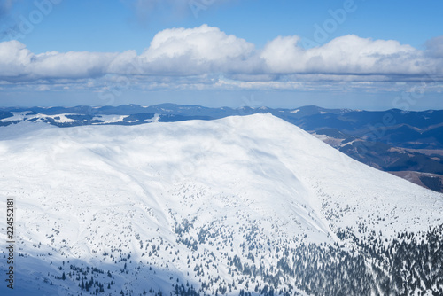 Sunny winter landscape in the mountains © Oleksandr Kotenko