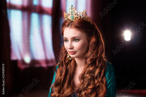 Girl at the image of Turkish sultan's wife