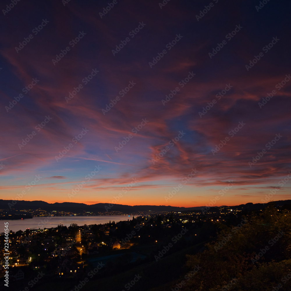 Sonnenuntergang am Zürisee (Zürichsee)