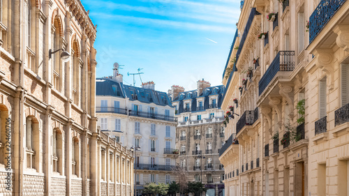 Leinwand Poster Paris, beautiful buildings boulevard des Batignolles, typical parisian facades