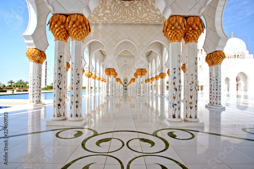 Sheikh Zayed Grand Mosque in Abu Dhabi Interior