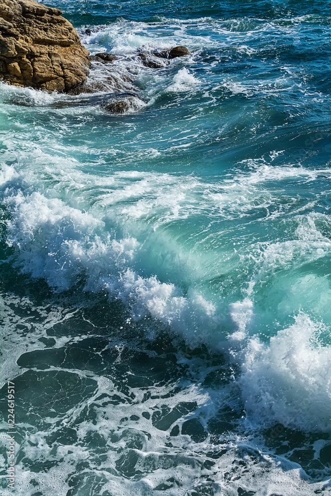 Fototapeta premium Rock and sea waves