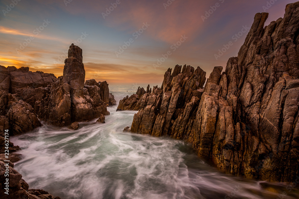 long exposure seascape with rocks