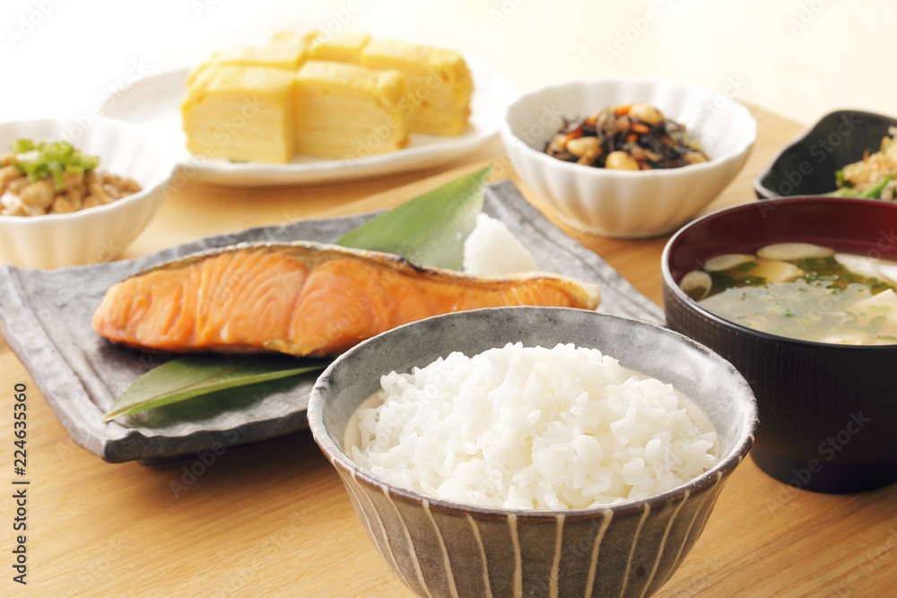日本のごはん 和食 Japanese foods(Typical Japanese breakfast) 日本のごはん 和食 Japanese foods(Typical Japanese breakfast)