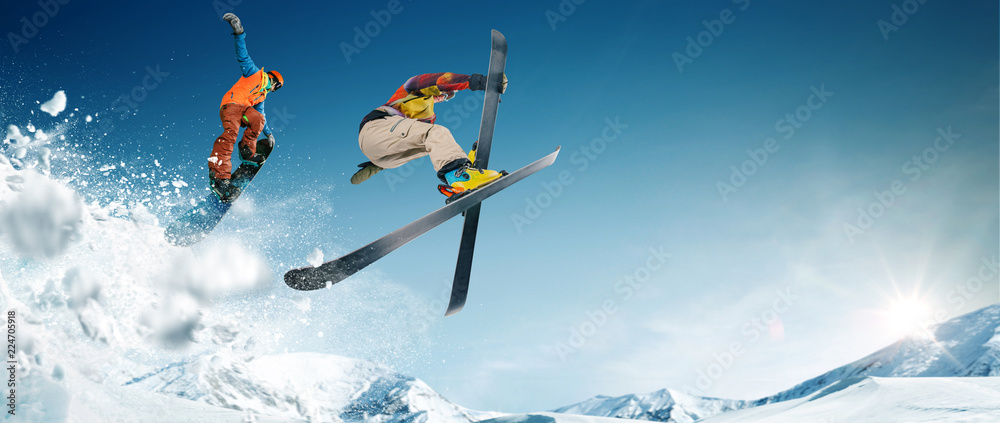 © Artur Didyk - Skiing. Snowboarding. Extreme winter sports © Artur Didyk - Skiing. Snowboarding. Extreme winter sports
