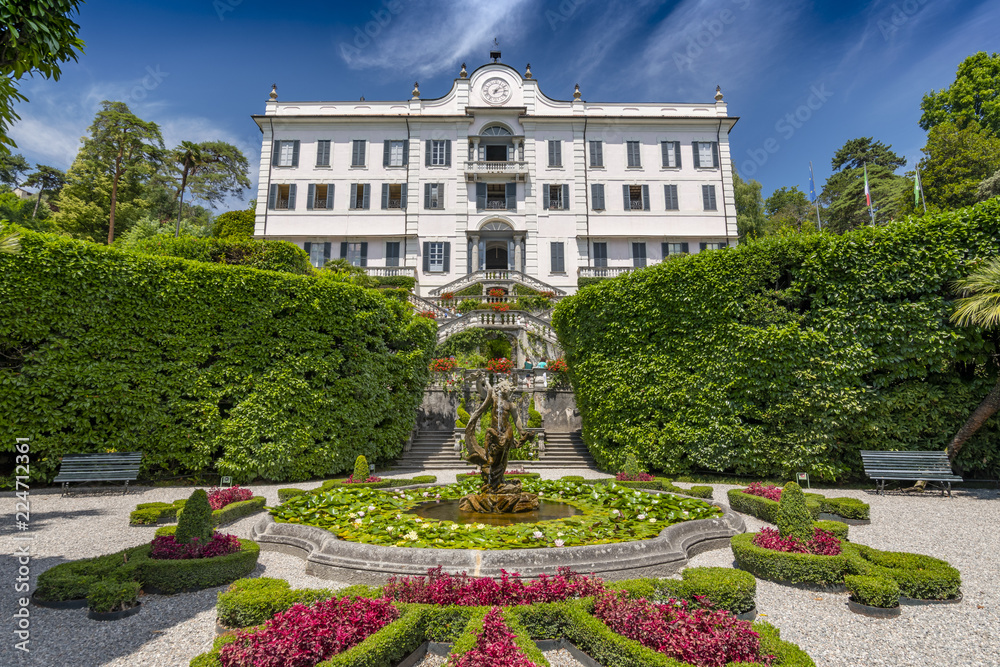 Villa Carlotta and gardens in Tremezzo, Lake Como, Lombardy, Northern Italy. - obrazy, fototapety, plakaty 