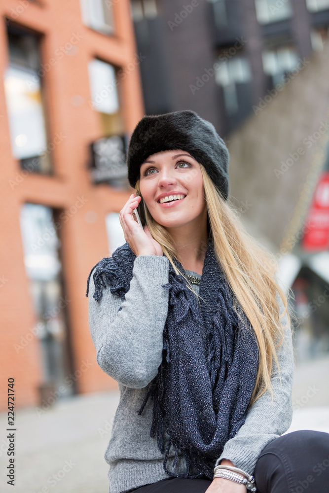 Fototapeta premium Lifestyle photos of people using phones and texting