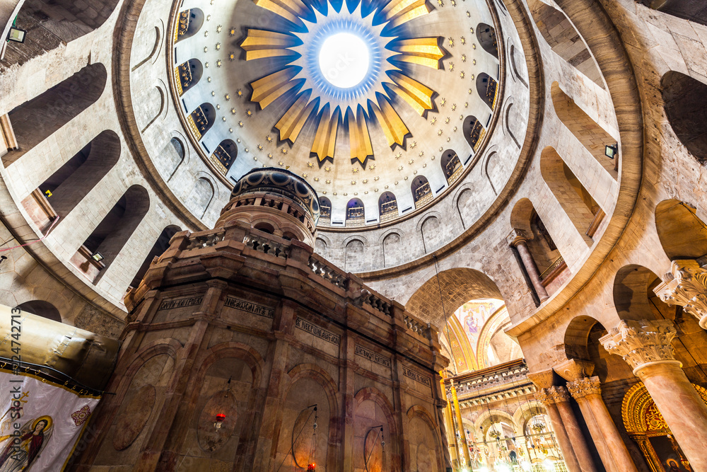 View of church of the Holy Sepulchre - obrazy, fototapety, plakaty 