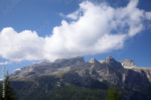 Piz Boe Gebirgsstock in den Dolomiten, Alta Badia, Corvara, Italien, Europa