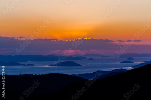 瀬戸の夕景