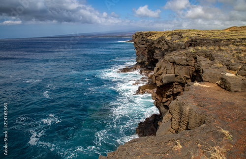 Hawiian cliffs and waves