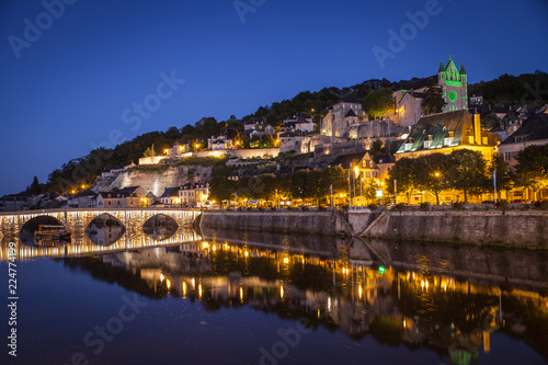 Terrasson Lavilledieu (Dordogne - France) - Vue nocturne photo