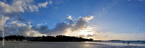 Panorama de la plage Trestel    Tr  vou-Tr  guignec en Bretagne. France