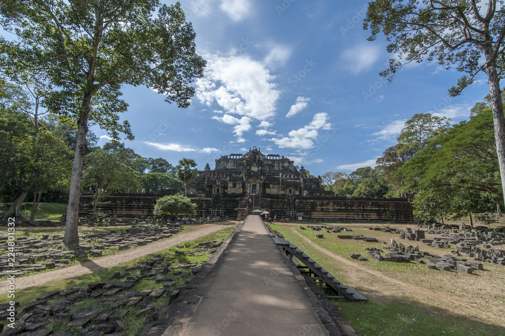 Angkor Baphuon Entry