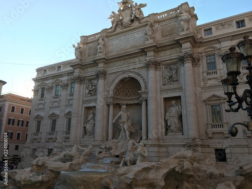 fontana di trevi in rome italy