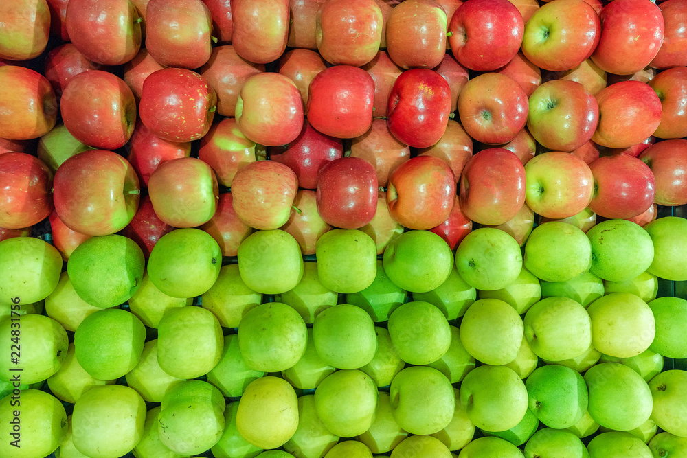 Red and Green Apples