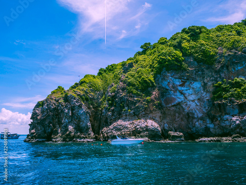 Beautiful seascape with Koh talu island rayong city,idyllic ocean and Blue sky in vacation time,Summer concept.