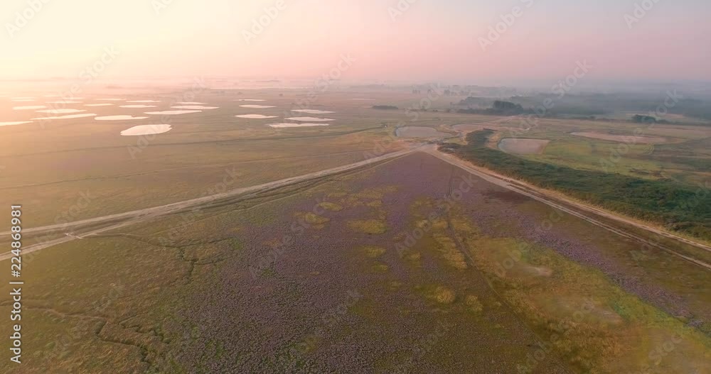 Fort-Mahon et la Baie d'Authie sur la côte Picarde à l'aube