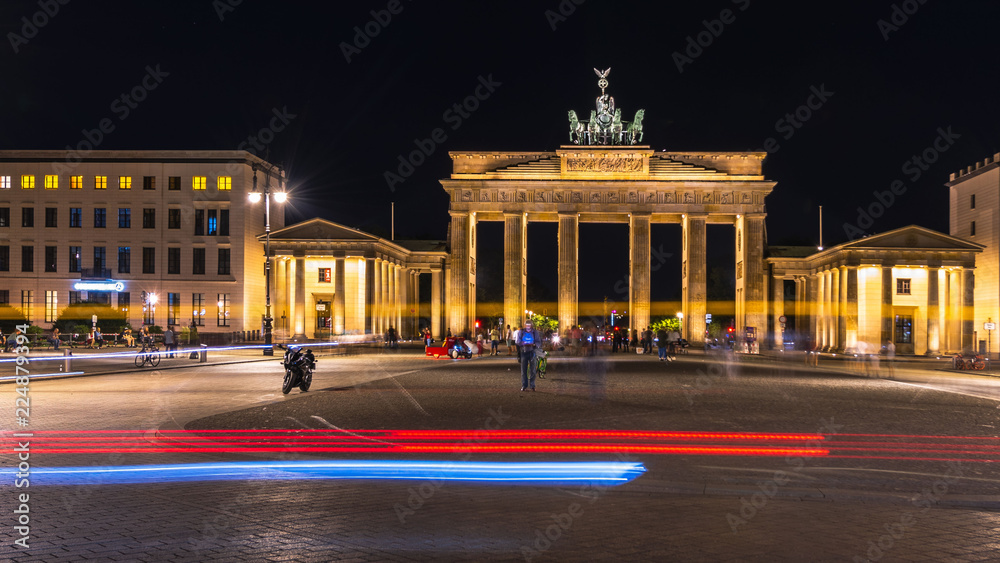 Berlin Brandenburger Tor  by night