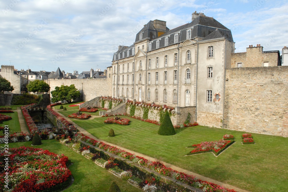 Le château de l'Hermine à Vannes Le château de l'Hermine à Vannes