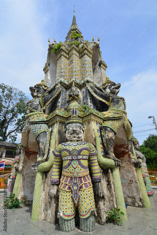 Fototapeta premium Bell tower antique at Wat Phraya Tham Worawihan.