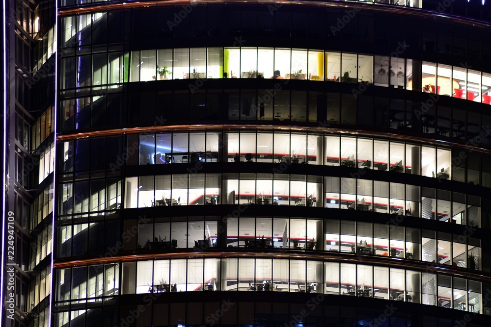 Obraz premium Office building at night