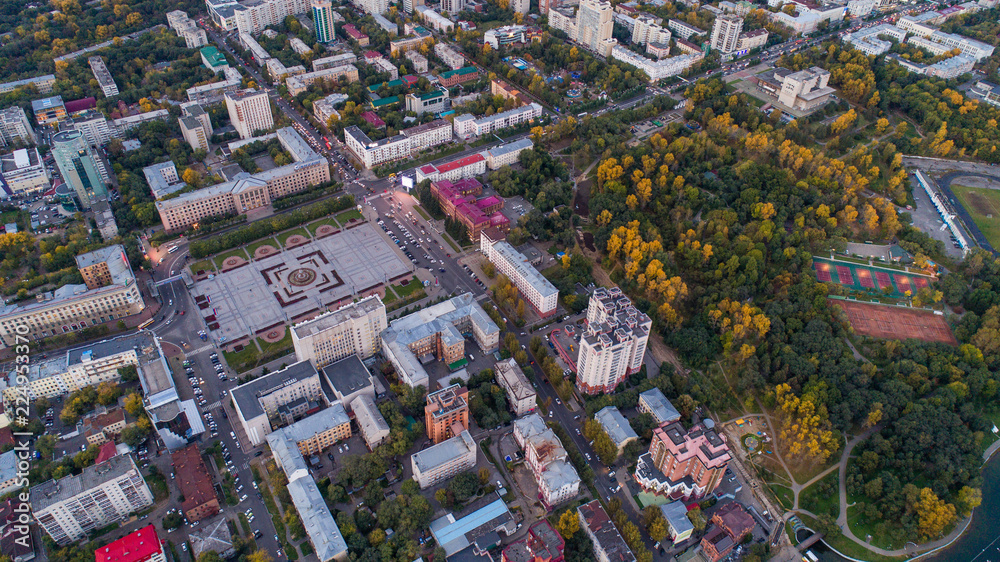 Khabarovsk, the city center . the view from the top. filmed with a drone . Lenin square, Dynamo Park, Ussuri Boulevard