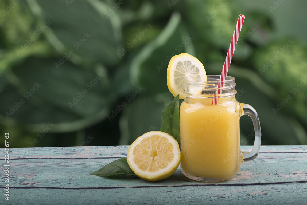Fototapeta premium glass of limonade 
