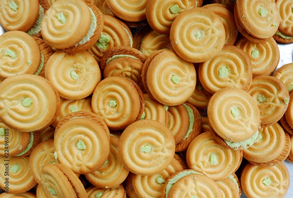 Round salted cracker cookies Round salted cracker cookies