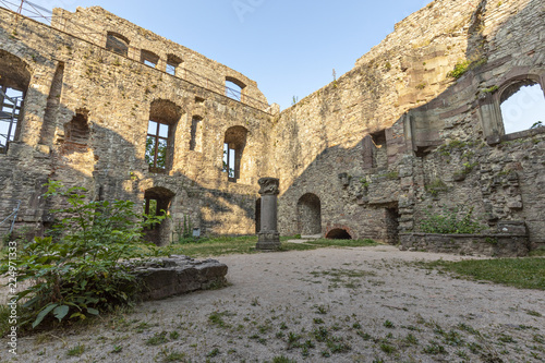 Innenhof von einer Burg