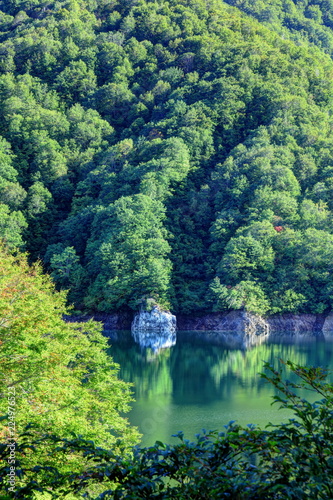 初秋の奥只見湖