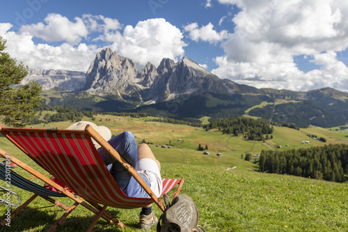 Wanderin auf der Seiser Alm