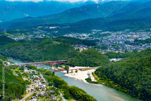 岐阜県中津川市の苗木城跡地から見た風景
