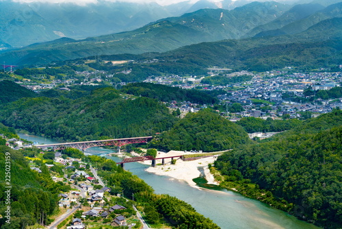岐阜県中津川市の苗木城跡地から見た風景