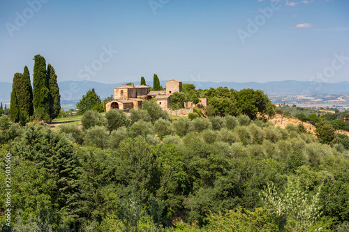 Tuscan farmhouse near Montepulciano, Italy