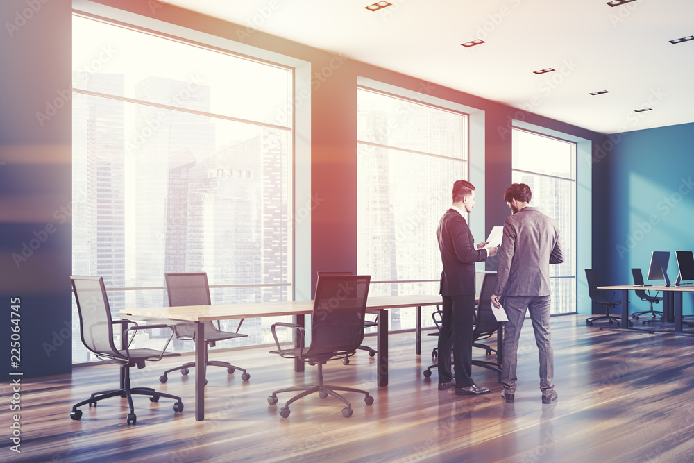 Green and glass wall meeting room corner, men Green and glass wall meeting room corner, men