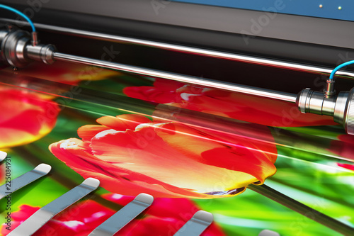 Obraz w ramie Printing photo banner on large format color plotter
