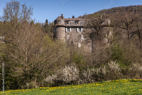 Marmanhac (Cantal - France) - Château de La Voulte photo