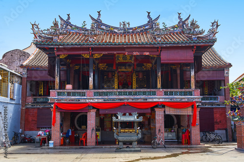 Canvas Print Hock Teik Cheng Sin Temple in Georgetown, Penang island, Malaysia