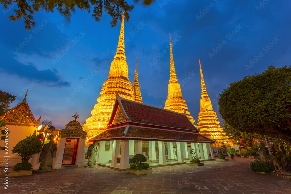 Naklejka premium Wat Pho Temple or Wat Phra Chetuphon in Bangkok, Thailand.