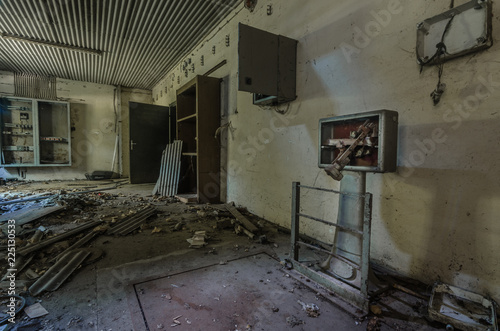 raum mit waage in einer fabrik