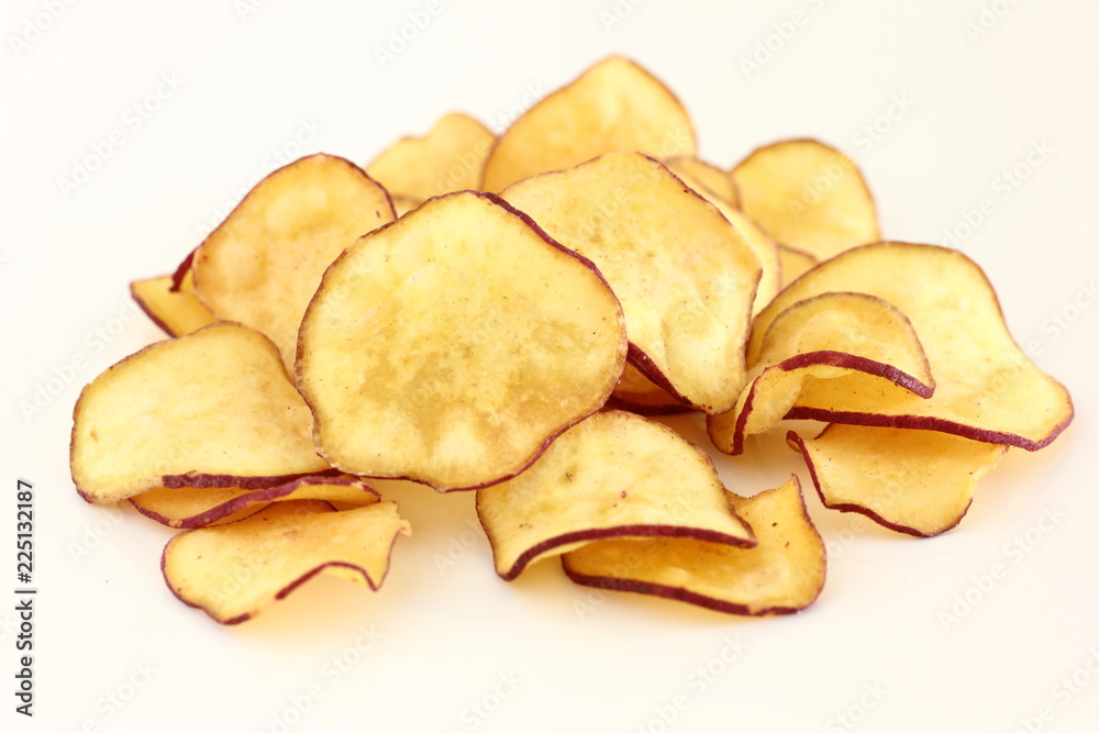 さつまいお菓子 さつまいもチップス おやつ ポテトチップス 野菜チップス 食べ物 チップス 野菜 スナック菓子 甘い さつまいも ポテト スナック ポテトチップ さつま芋 お芋チップス もチップス Stock 写真 Adobe Stock