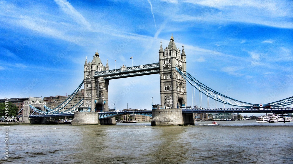 Obraz premium Photos from trip to London. Summer 2018. Drama filter used.