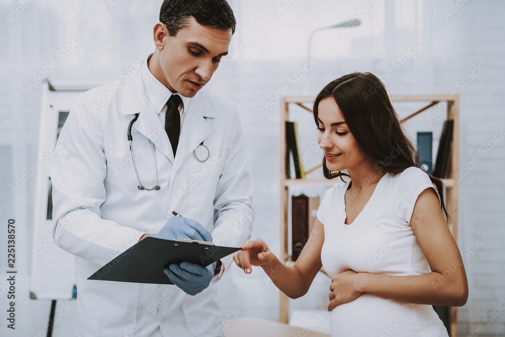Obraz premium Doctor Writes a Prescription. Paper. Consultation.