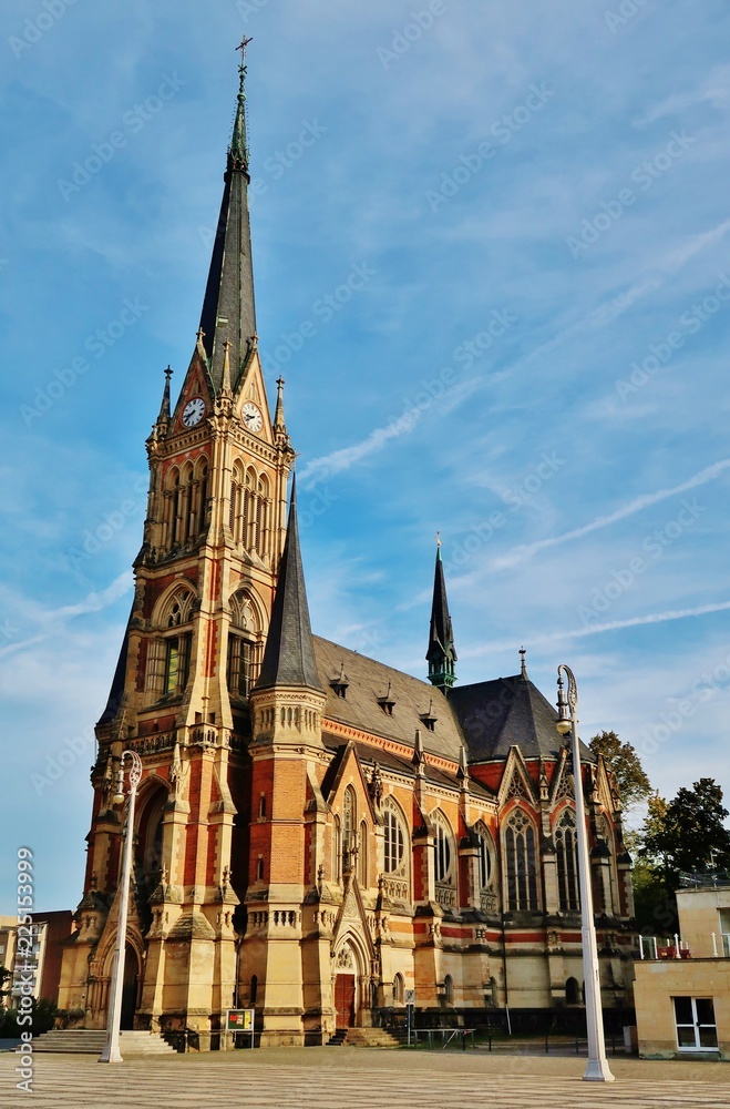 Fototapeta premium Chemnitz, Petrikirche am Theaterplatz