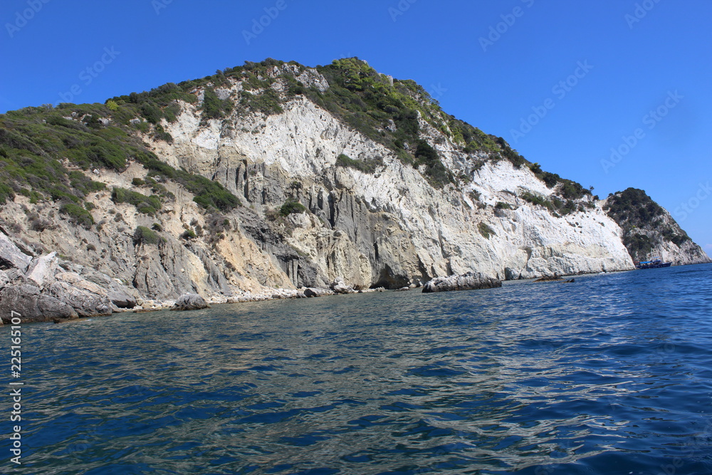 Naklejka premium sea and rocks zakynthos 